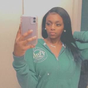 Meet your Posher, Amaya